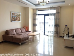 Sofa phòng khách căn hộ Royal City R5 112m2