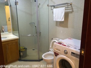 Vệ sinh - căn hộ Royal City 114m2 Đủ Đồ