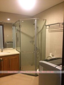 Vệ sinh căn hộ 111m2 Royal City R1