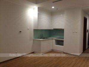 Bếp căn hộ Royal City R6 55m2