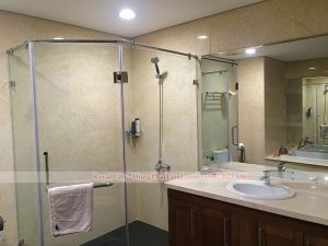 Vệ sinh căn hộ Royal City R5 106m2 đủ đồ