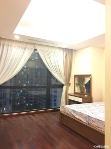 Phòng ngủ 1 căn hộ 132m2 -R4