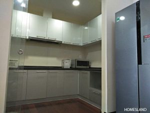 Phòng bếp - căn hộ 2 ngủ sáng toà R1