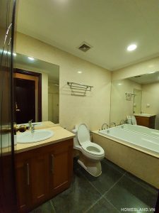 Royal-City-R10288221202