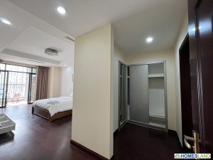 Phòng ngủ Master của căn hộ Royal City R3 175m2